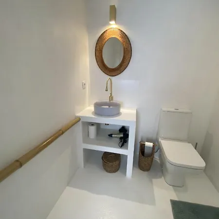 Joyjoyjoy Casa Joy A Design-Ecolicious Boutique Beach House Villa