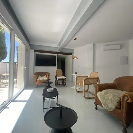 Joyjoyjoy Design-ecolicious Boutique House